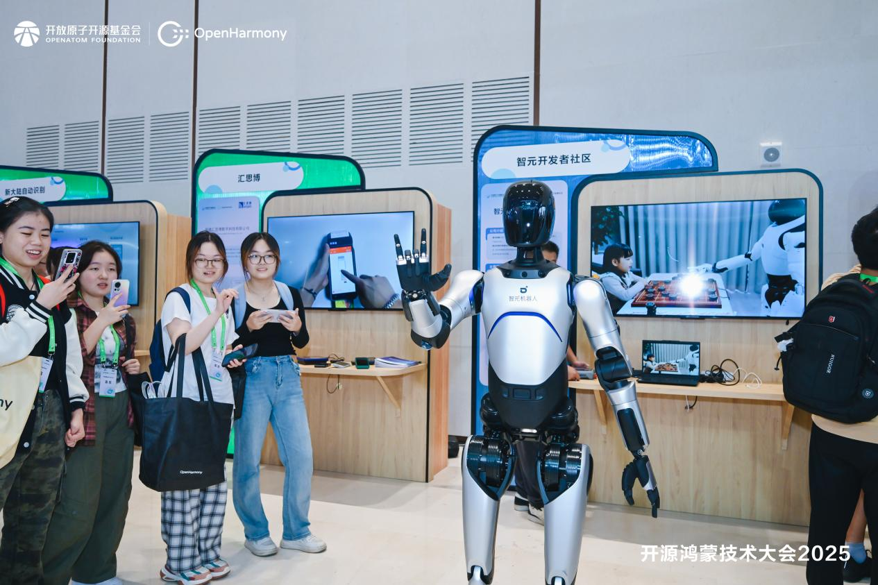 9.29 pg国际开源鸿蒙推文图片2.png